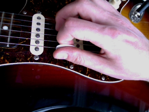 Picking strings outlet